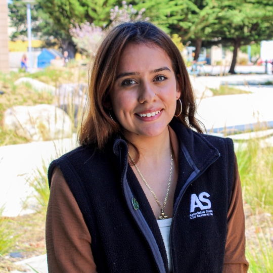 Headshot of Ana Munoz